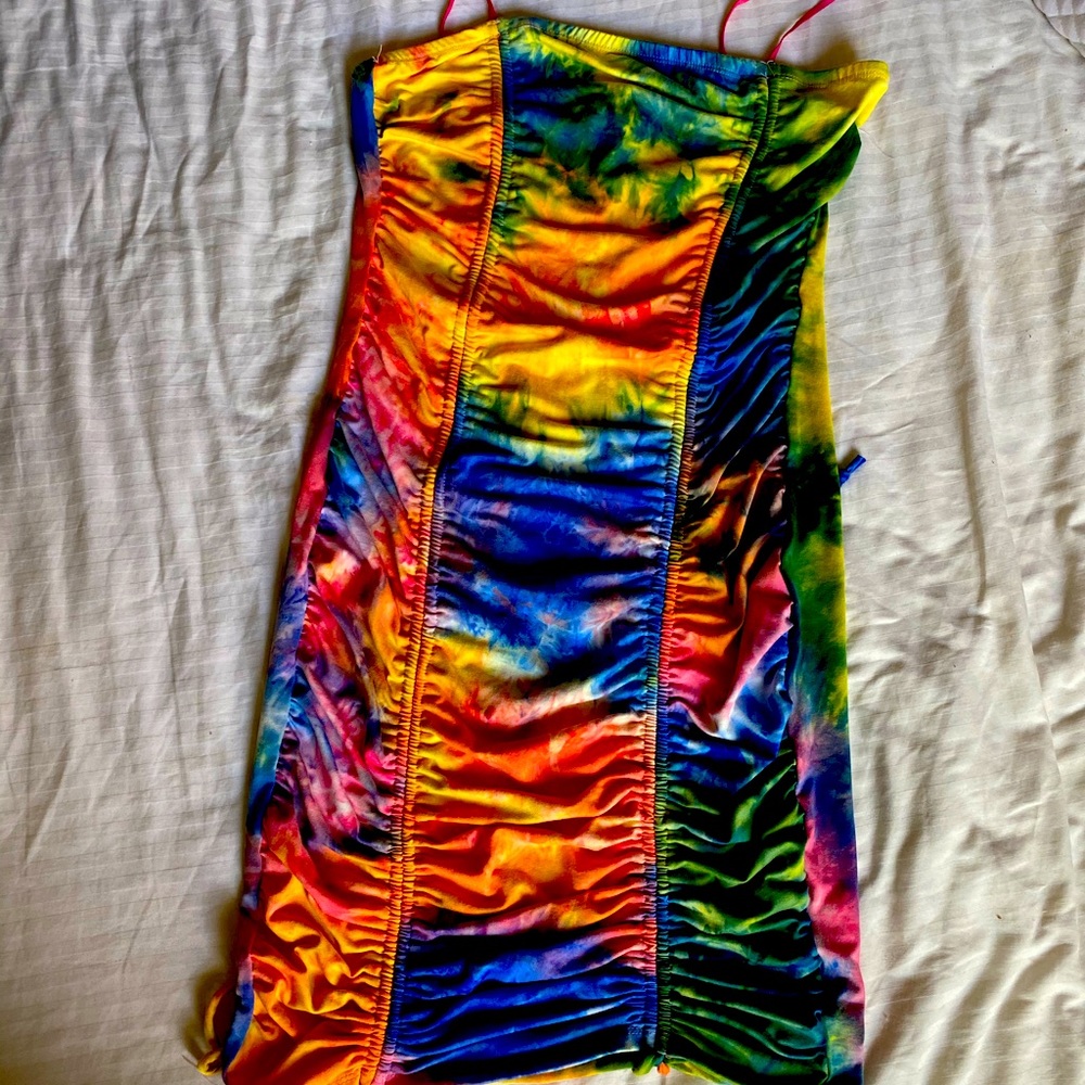 Tie dye tube scrunch dress